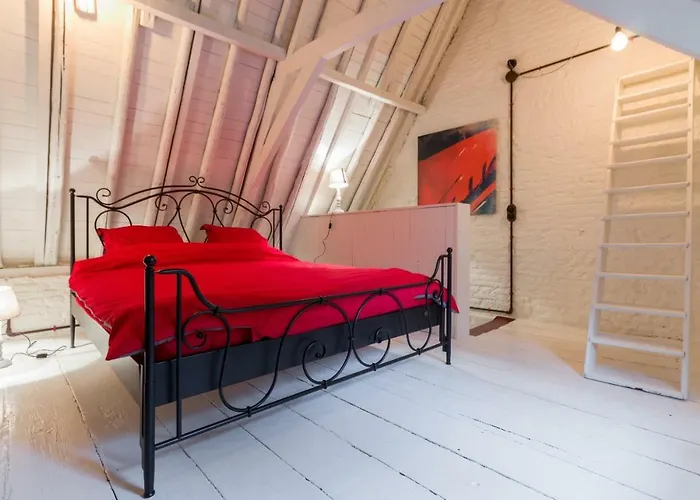 Romantic 16th Century Workers House Holiday home